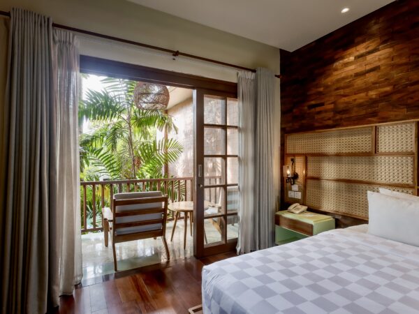 Room Types and Reservation